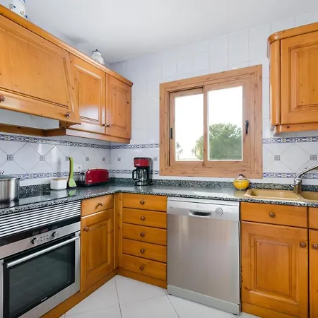 Villa Yourhouse Binifat